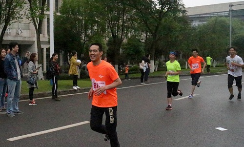 171351347304.jpg 171351347304.jpg